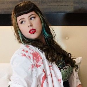 Meet your Posher, Kasondra